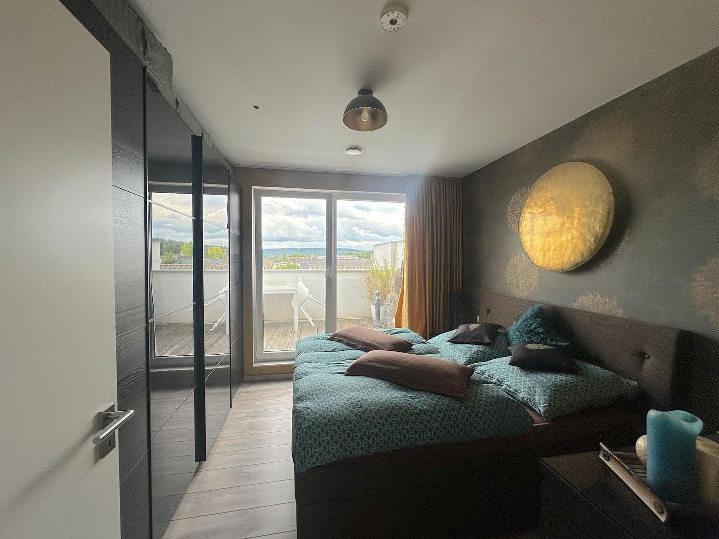 Predaj domu 578 m², pozemek 605 m², Lise-Meitner Straße 7, Hildesheim, Dolné Sasko Predaj domu 578 m², pozemek 605 m², Lise-Meitner Straße 7, Hildesheim, Dolné Sasko