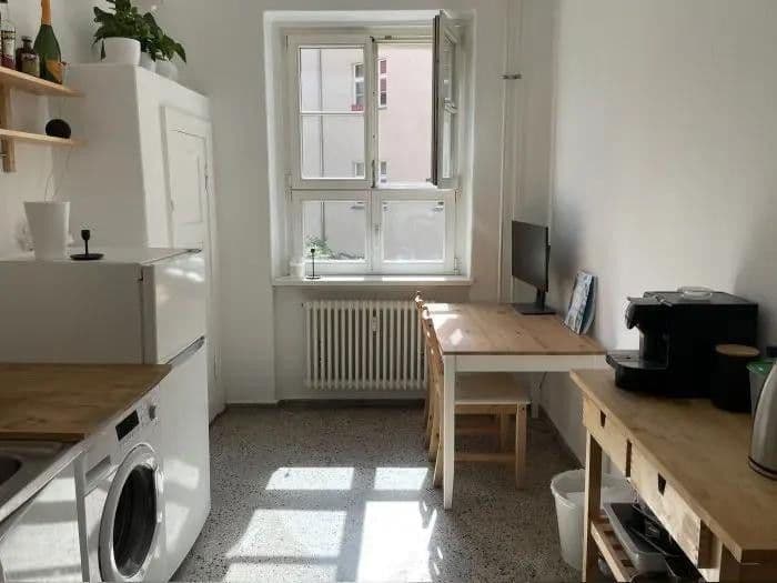 Predaj bytu 2-izbový 59 m², Gudvangerstraße 26, Berlin, Berlín Predaj bytu 2-izbový 59 m², Gudvangerstraße 26, Berlin, Berlín