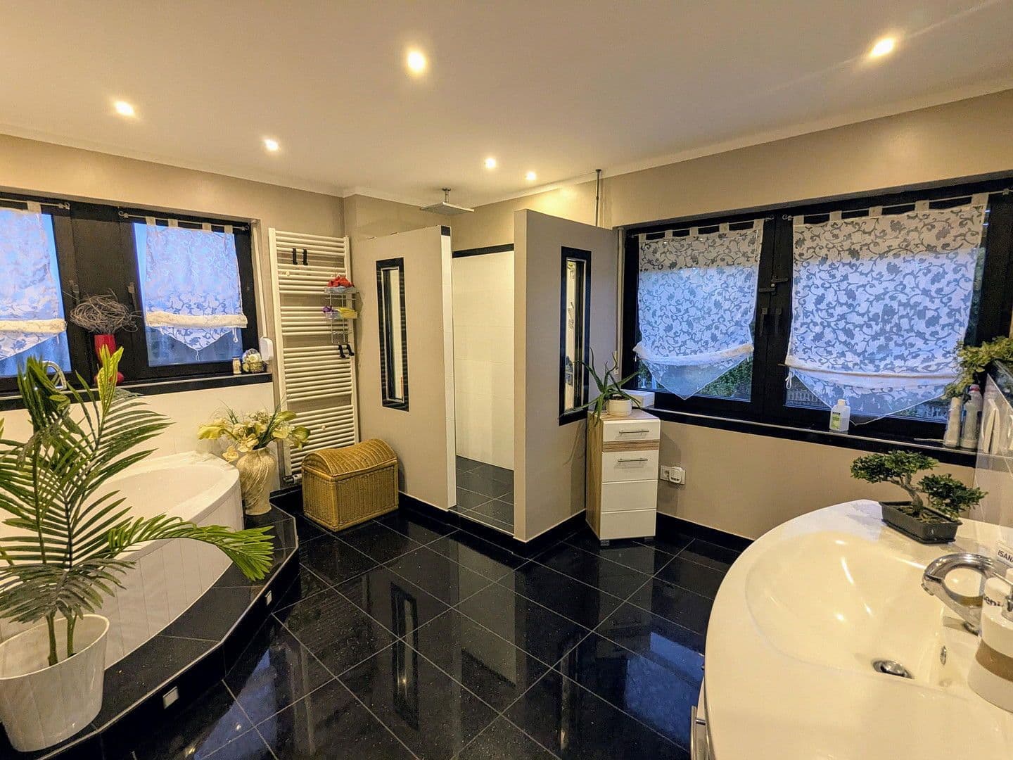 Predaj domu 125 m², pozemek 419 m², Elsdorf, Severné Porýnie - Westfálsko Predaj domu 125 m², pozemek 419 m², Elsdorf, Severné Porýnie - Westfálsko