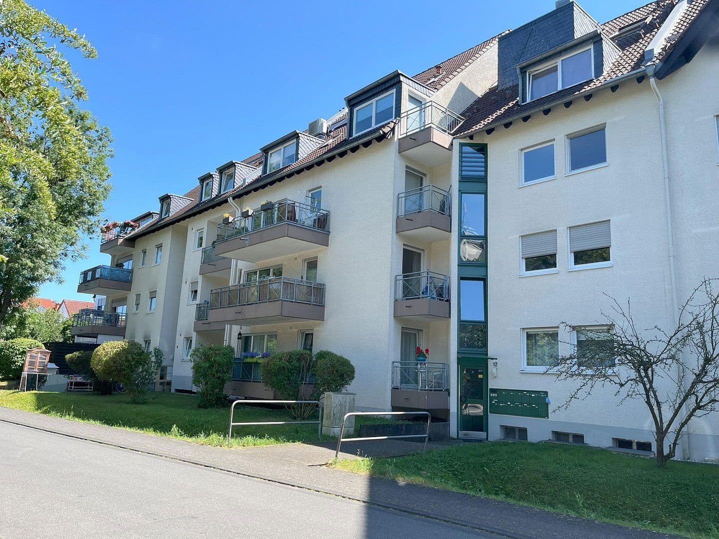 Prenájom bytu 2-izbový 65 m², Bonn Beuel Holzlar, Severné Porýnie - Westfálsko Prenájom bytu 2-izbový 65 m², Bonn Beuel Holzlar, Severné Porýnie - Westfálsko