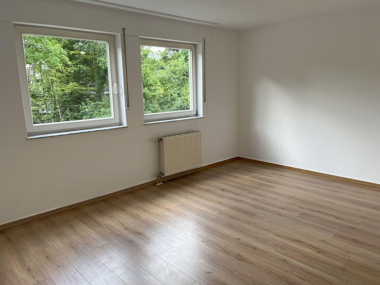 Prenájom bytu 2-izbový 65 m², Bonn Beuel Holzlar, Severné Porýnie - Westfálsko Prenájom bytu 2-izbový 65 m², Bonn Beuel Holzlar, Severné Porýnie - Westfálsko