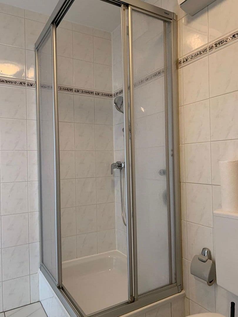 Prenájom bytu 2-izbový 65 m², Bonn Beuel Holzlar, Severné Porýnie - Westfálsko Prenájom bytu 2-izbový 65 m², Bonn Beuel Holzlar, Severné Porýnie - Westfálsko