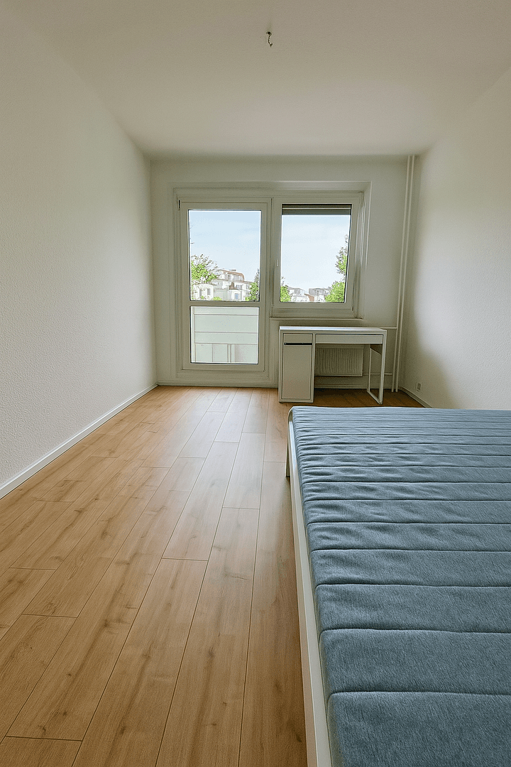 Prenájom bytu 74 m², Grünauer Straße 54, Berlin, Berlín Prenájom bytu 74 m², Grünauer Straße 54, Berlin, Berlín