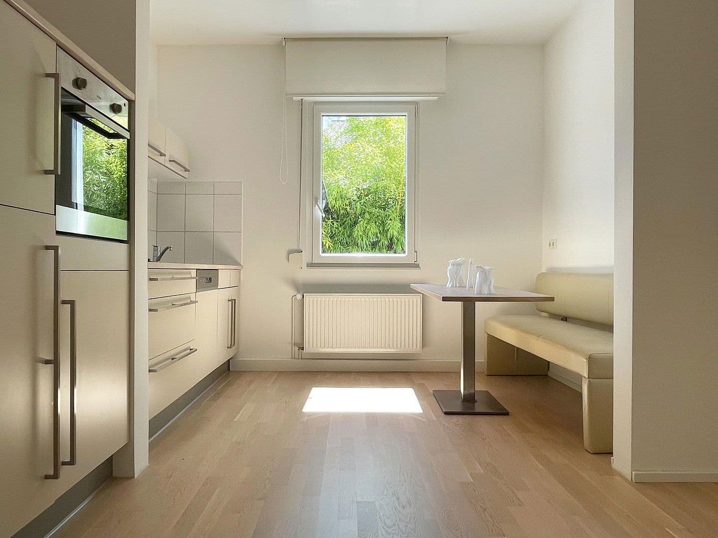 Predaj domu 425 m², pozemek 924 m², Mainz, Porýnie-Falcko Predaj domu 425 m², pozemek 924 m², Mainz, Porýnie-Falcko