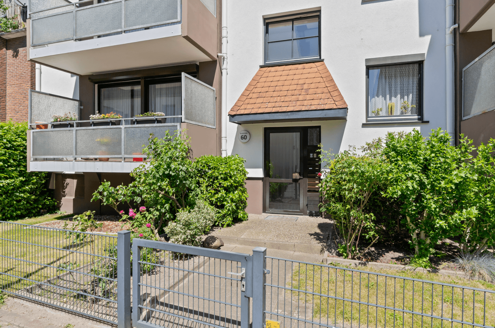 Prenájom bytu 3-izbový 91 m², Bremen, Brémy Prenájom bytu 3-izbový 91 m², Bremen, Brémy