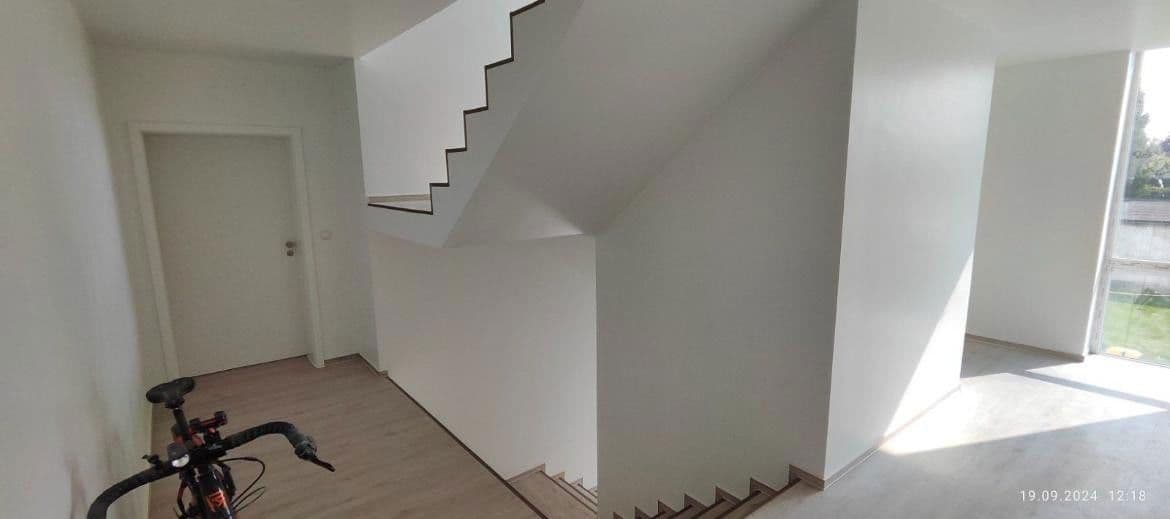 Predaj domu 860 m², pozemek 1.510 m², Wilhelmshaven, Dolné Sasko Predaj domu 860 m², pozemek 1.510 m², Wilhelmshaven, Dolné Sasko