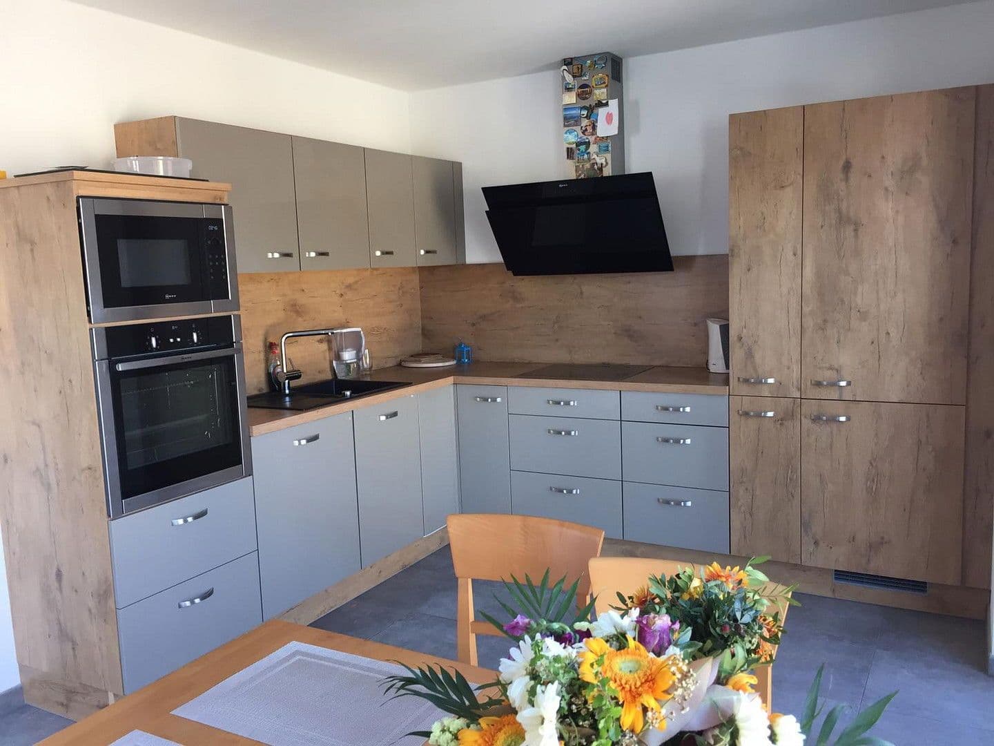 Prenájom bytu 2-izbový 76 m², Friedrichshafen, Bádensko-Wurttembersko Prenájom bytu 2-izbový 76 m², Friedrichshafen, Bádensko-Wurttembersko