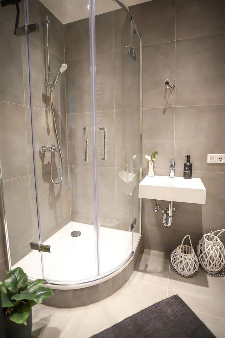 Prenájom bytu 2-izbový 62 m², Nürnberg, Bavorsko Prenájom bytu 2-izbový 62 m², Nürnberg, Bavorsko