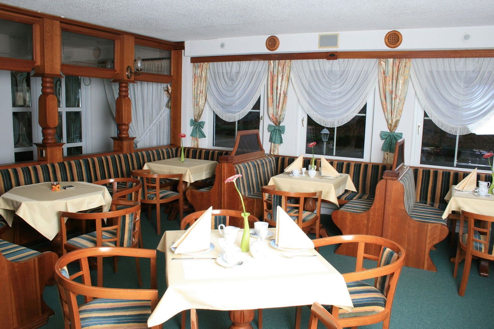 Predaj nebytového priestoru 1.799 m², Wernesgrüner Straße 39 d, Rodewisch, Sasko Predaj nebytového priestoru 1.799 m², Wernesgrüner Straße 39 d, Rodewisch, Sasko