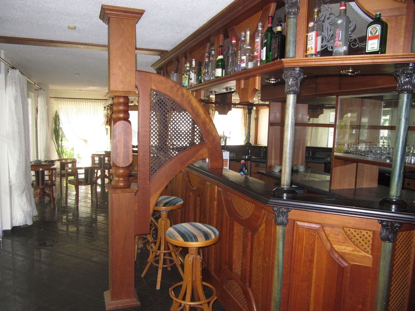 Predaj nebytového priestoru 1.799 m², Wernesgrüner Straße 39 d, Rodewisch, Sasko Predaj nebytového priestoru 1.799 m², Wernesgrüner Straße 39 d, Rodewisch, Sasko