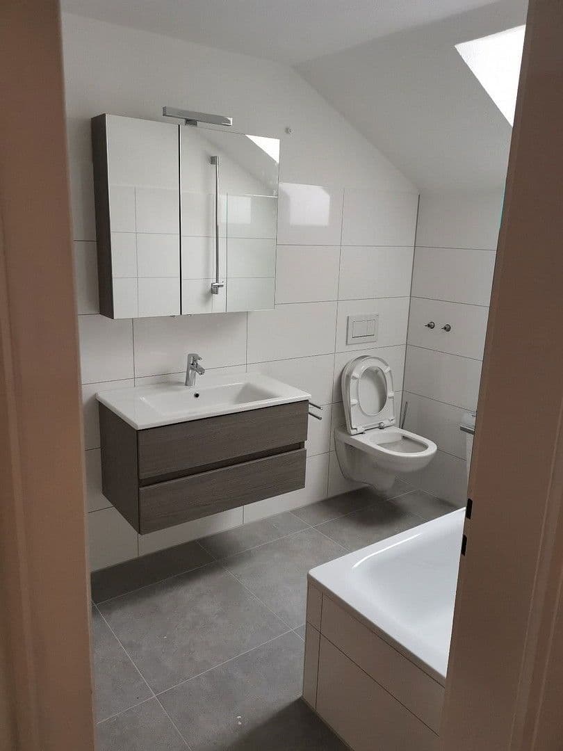 Prenájom bytu 3-izbový 60 m², Mozartstraße 6, Garching, Bavorsko Prenájom bytu 3-izbový 60 m², Mozartstraße 6, Garching, Bavorsko