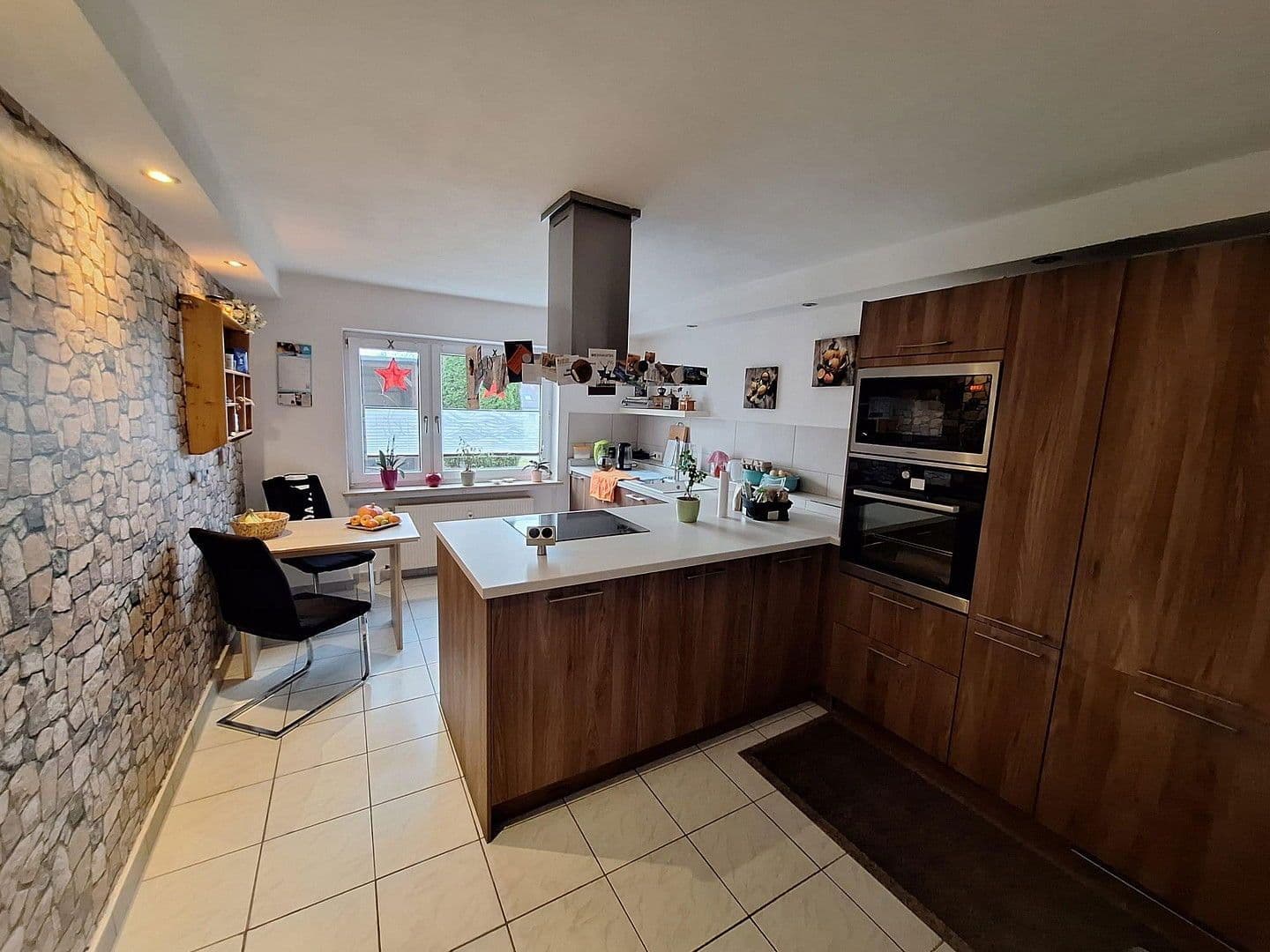 Prenájom bytu 3-izbový 98 m², Senden, Bavorsko Prenájom bytu 3-izbový 98 m², Senden, Bavorsko