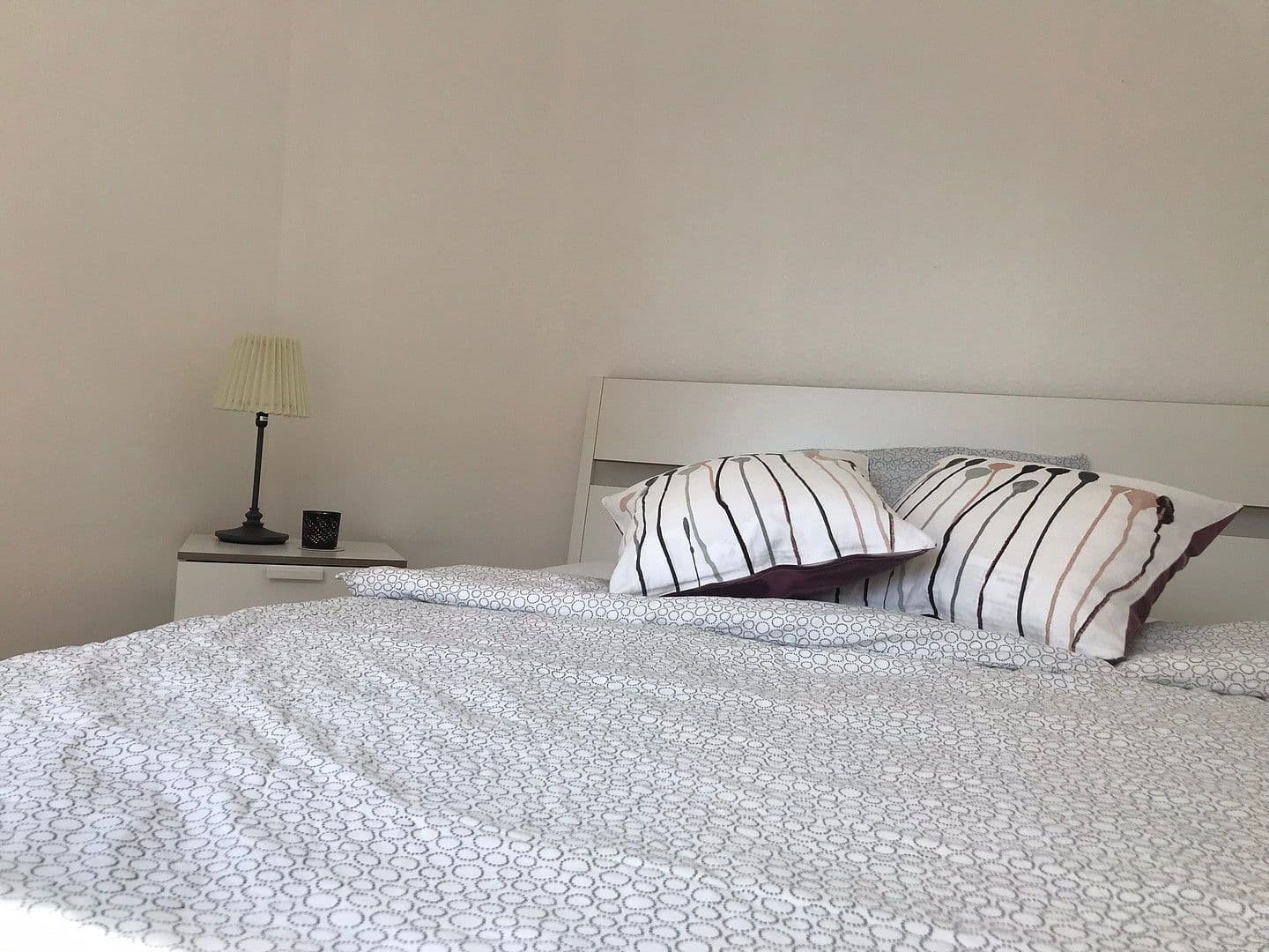 Prenájom bytu 2-izbový 40 m², Hamburg, Hamburg Prenájom bytu 2-izbový 40 m², Hamburg, Hamburg