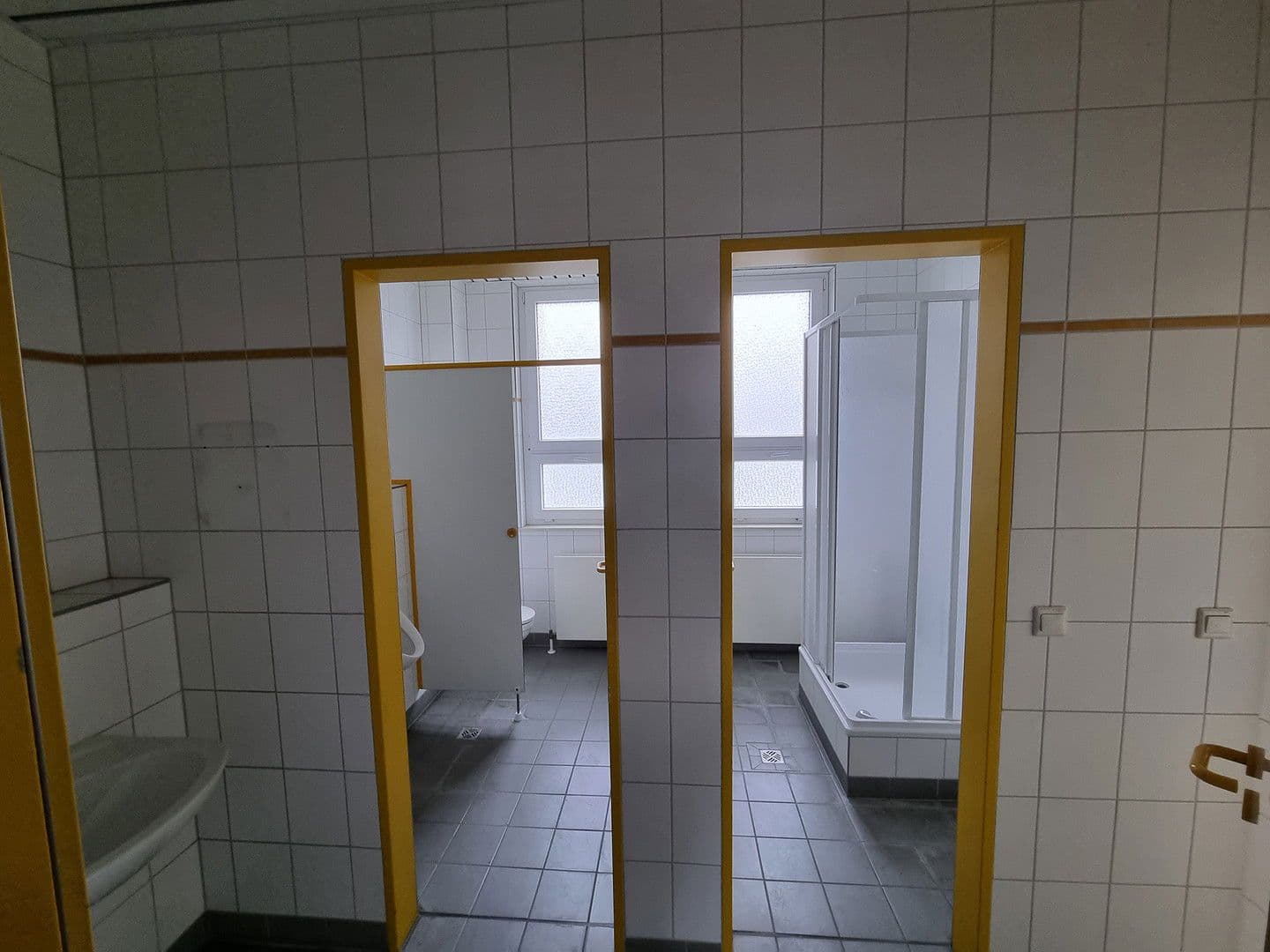 Predaj nebytového priestoru 19.000 m², Lützowstr. 1, Stavenhagen, Meklenbursko-Predpomoransko Predaj nebytového priestoru 19.000 m², Lützowstr. 1, Stavenhagen, Meklenbursko-Predpomoransko