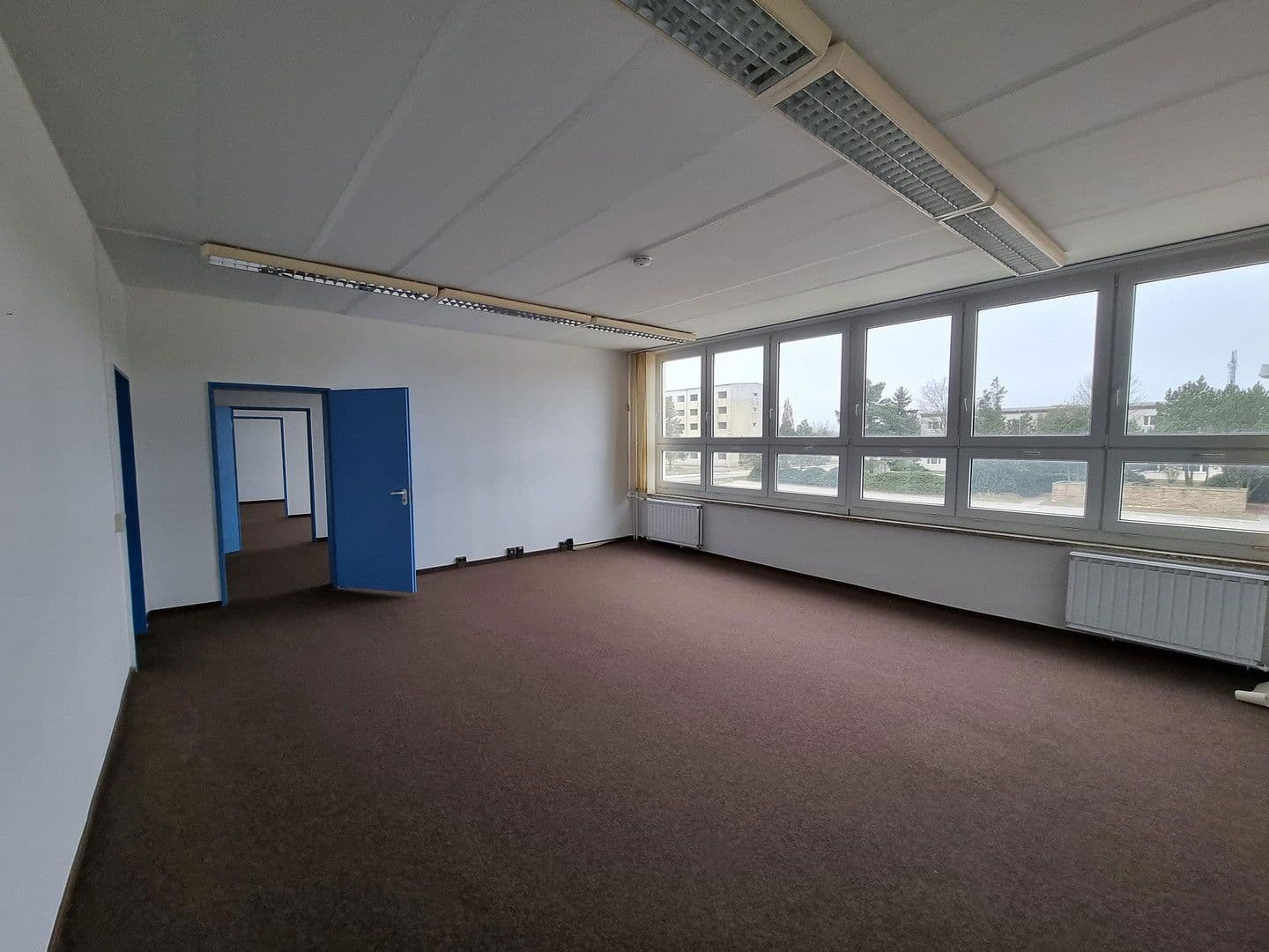 Predaj nebytového priestoru 19.000 m², Lützowstr. 1, Stavenhagen, Meklenbursko-Predpomoransko Predaj nebytového priestoru 19.000 m², Lützowstr. 1, Stavenhagen, Meklenbursko-Predpomoransko