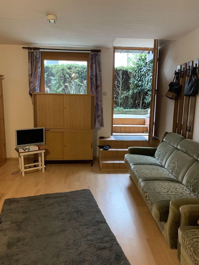 Prenájom bytu 34 m², Eschborn, Hesensko Prenájom bytu 34 m², Eschborn, Hesensko