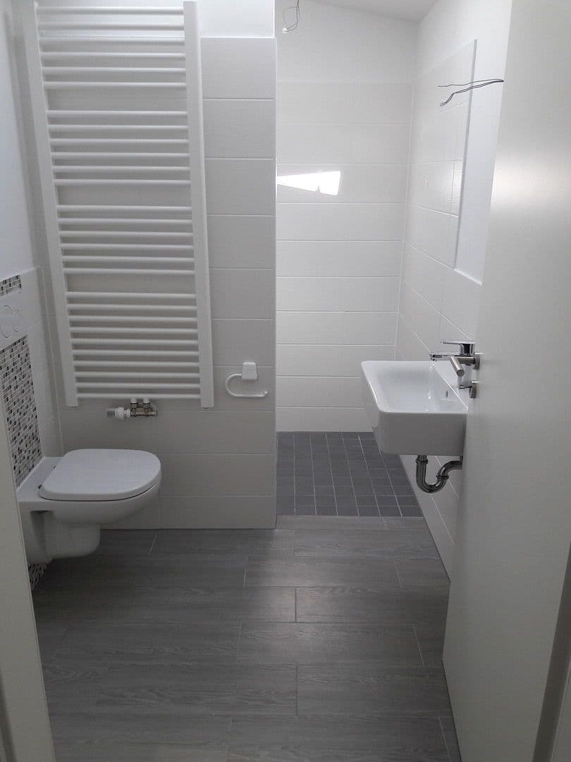 Prenájom bytu 3-izbový 97 m², Tornesch, Šlezvicko-Holštajnsko Prenájom bytu 3-izbový 97 m², Tornesch, Šlezvicko-Holštajnsko