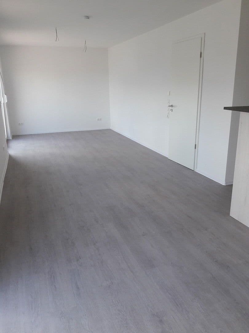 Prenájom bytu 3-izbový 97 m², Tornesch, Šlezvicko-Holštajnsko Prenájom bytu 3-izbový 97 m², Tornesch, Šlezvicko-Holštajnsko