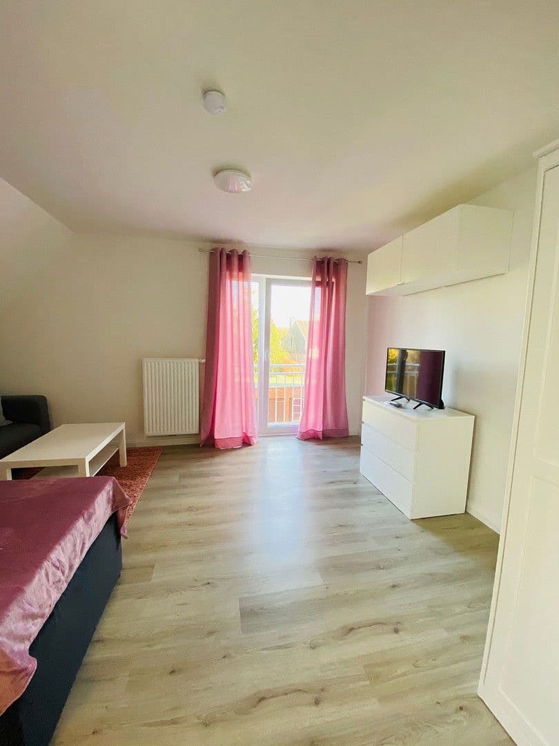 Prenájom bytu 1-izbový 37 m², Garstedter Weg 206, Hamburg, Hamburg Prenájom bytu 1-izbový 37 m², Garstedter Weg 206, Hamburg, Hamburg