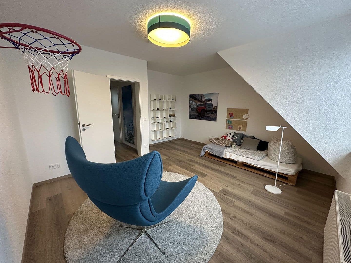 Prenájom domu 132 m², pozemek 163 m², Hans-Hackmack-Straße, Bremen, Brémy Prenájom domu 132 m², pozemek 163 m², Hans-Hackmack-Straße, Bremen, Brémy