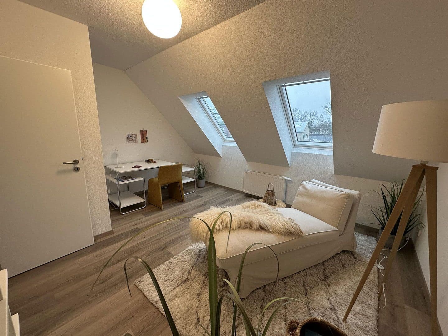 Prenájom domu 132 m², pozemek 163 m², Hans-Hackmack-Straße, Bremen, Brémy Prenájom domu 132 m², pozemek 163 m², Hans-Hackmack-Straße, Bremen, Brémy