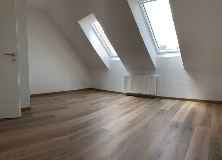 Prenájom domu 132 m², pozemek 163 m², Hans-Hackmack-Straße, Bremen, Brémy Prenájom domu 132 m², pozemek 163 m², Hans-Hackmack-Straße, Bremen, Brémy