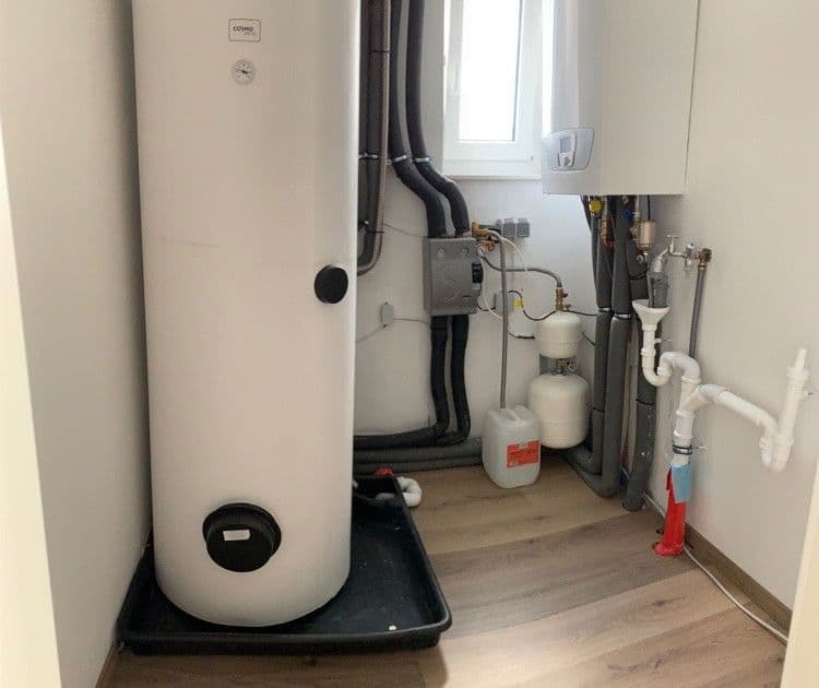 Prenájom domu 132 m², pozemek 163 m², Hans-Hackmack-Straße, Bremen, Brémy Prenájom domu 132 m², pozemek 163 m², Hans-Hackmack-Straße, Bremen, Brémy