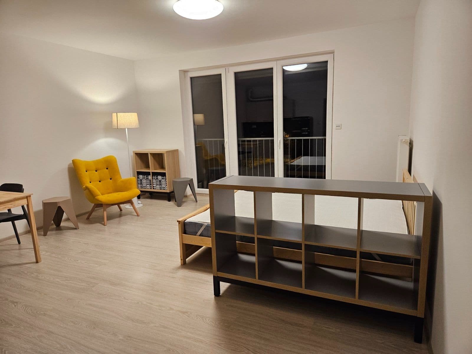 Prenájom bytu 1-izbový 36 m², Edvarda Beneše, Olomouc, Olomoucký kraj Prenájom bytu 1-izbový 36 m², Edvarda Beneše, Olomouc, Olomoucký kraj