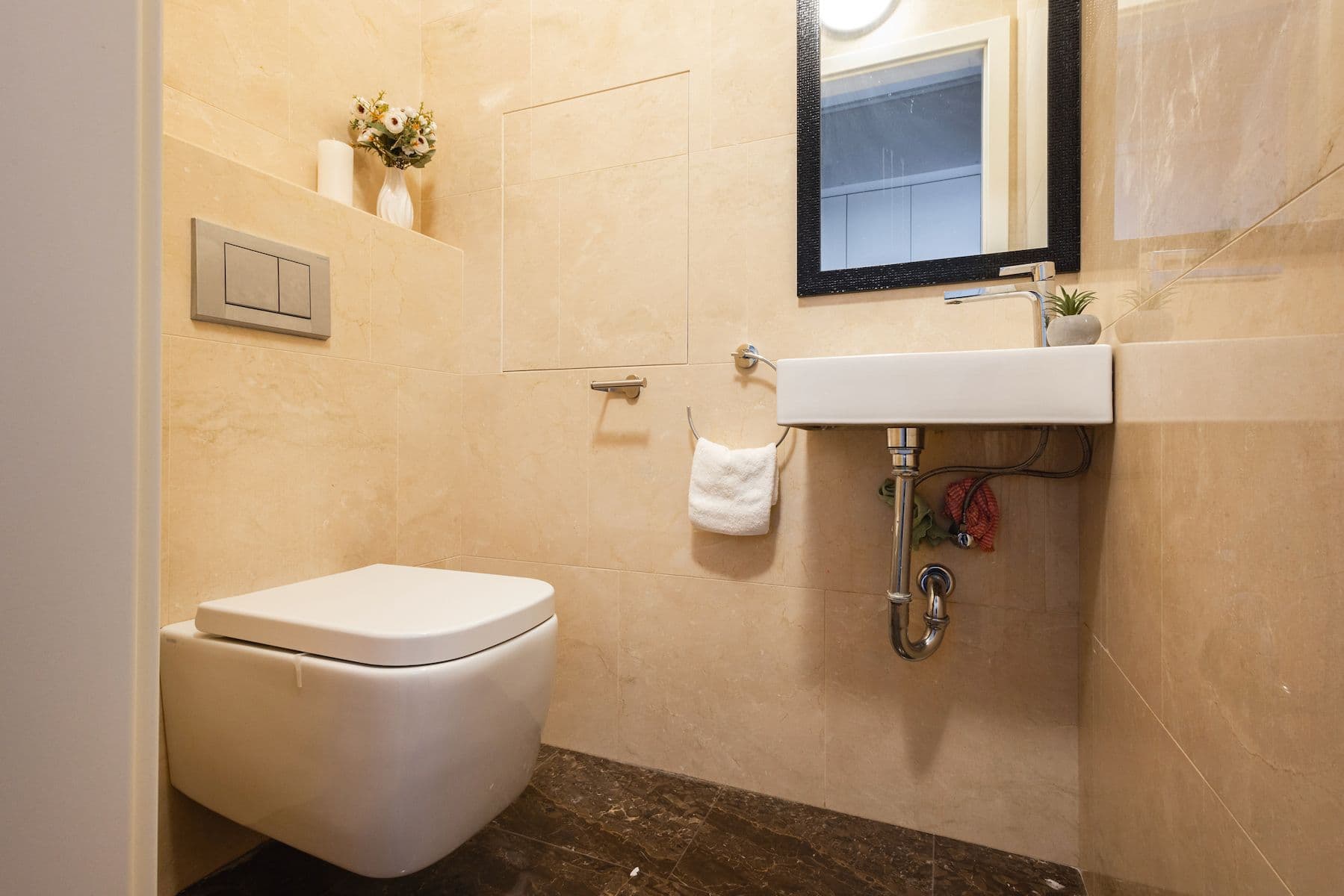 Predaj bytu 2-izbový 75 m², Šternovská, Praha, Praha Predaj bytu 2-izbový 75 m², Šternovská, Praha, Praha