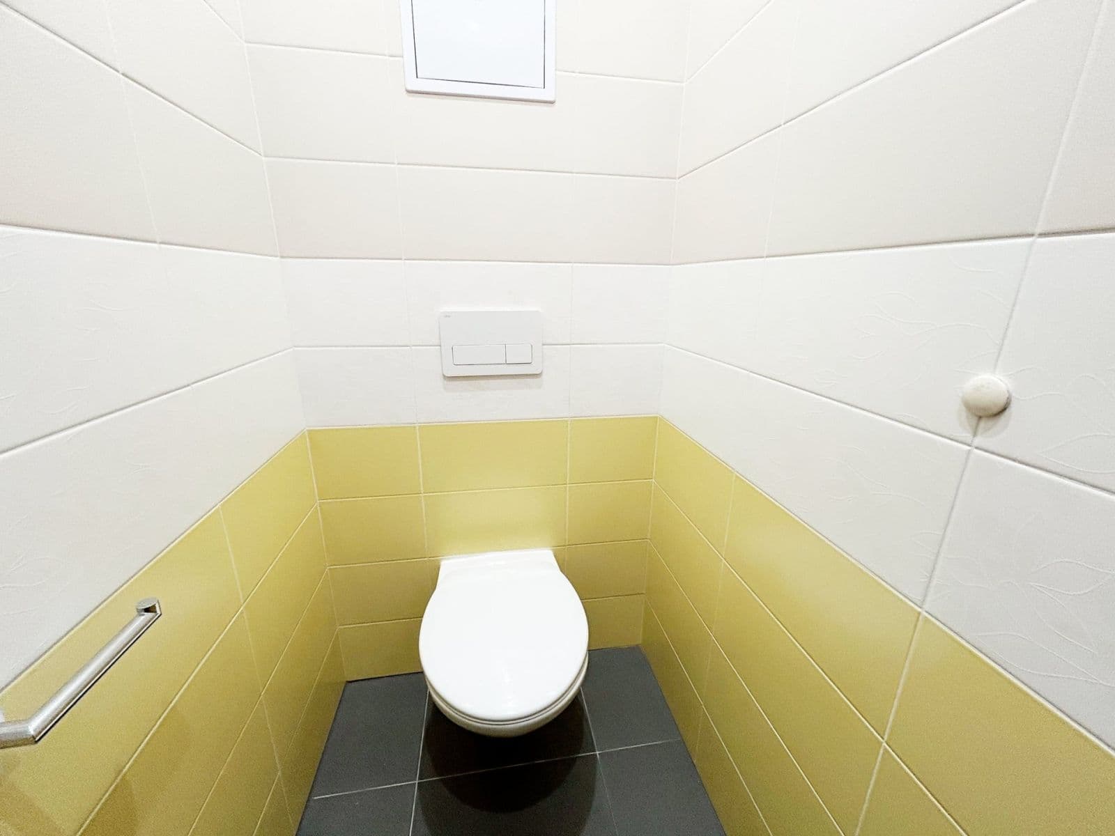 Prenájom bytu 3-izbový 83 m², Václavská, Kolín, Středočeský kraj Prenájom bytu 3-izbový 83 m², Václavská, Kolín, Středočeský kraj