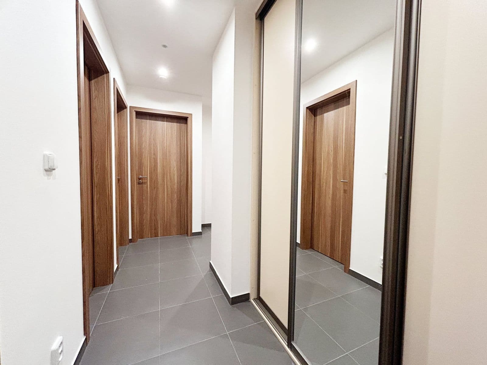 Prenájom bytu 3-izbový 83 m², Václavská, Kolín, Středočeský kraj Prenájom bytu 3-izbový 83 m², Václavská, Kolín, Středočeský kraj