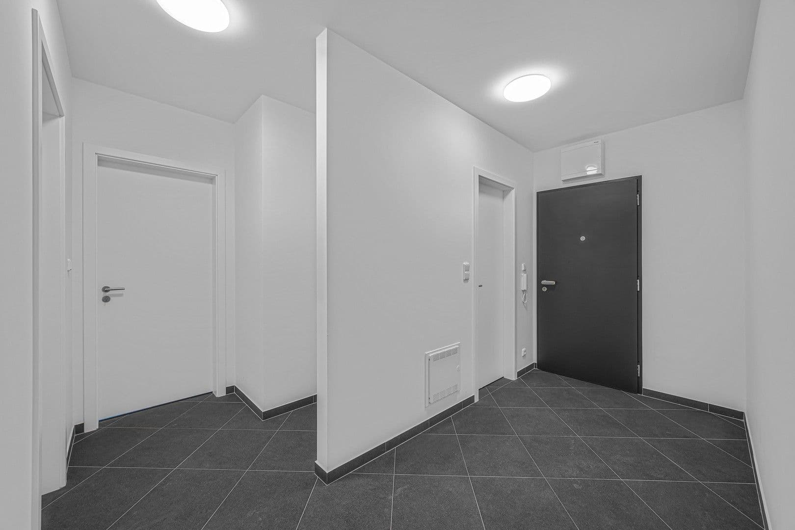 Prenájom bytu 2-izbový 51 m², Nádražní, Kralupy nad Vltavou, Středočeský kraj Prenájom bytu 2-izbový 51 m², Nádražní, Kralupy nad Vltavou, Středočeský kraj