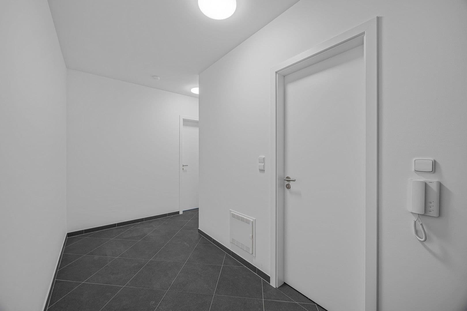 Prenájom bytu 2-izbový 51 m², Nádražní, Kralupy nad Vltavou, Středočeský kraj Prenájom bytu 2-izbový 51 m², Nádražní, Kralupy nad Vltavou, Středočeský kraj