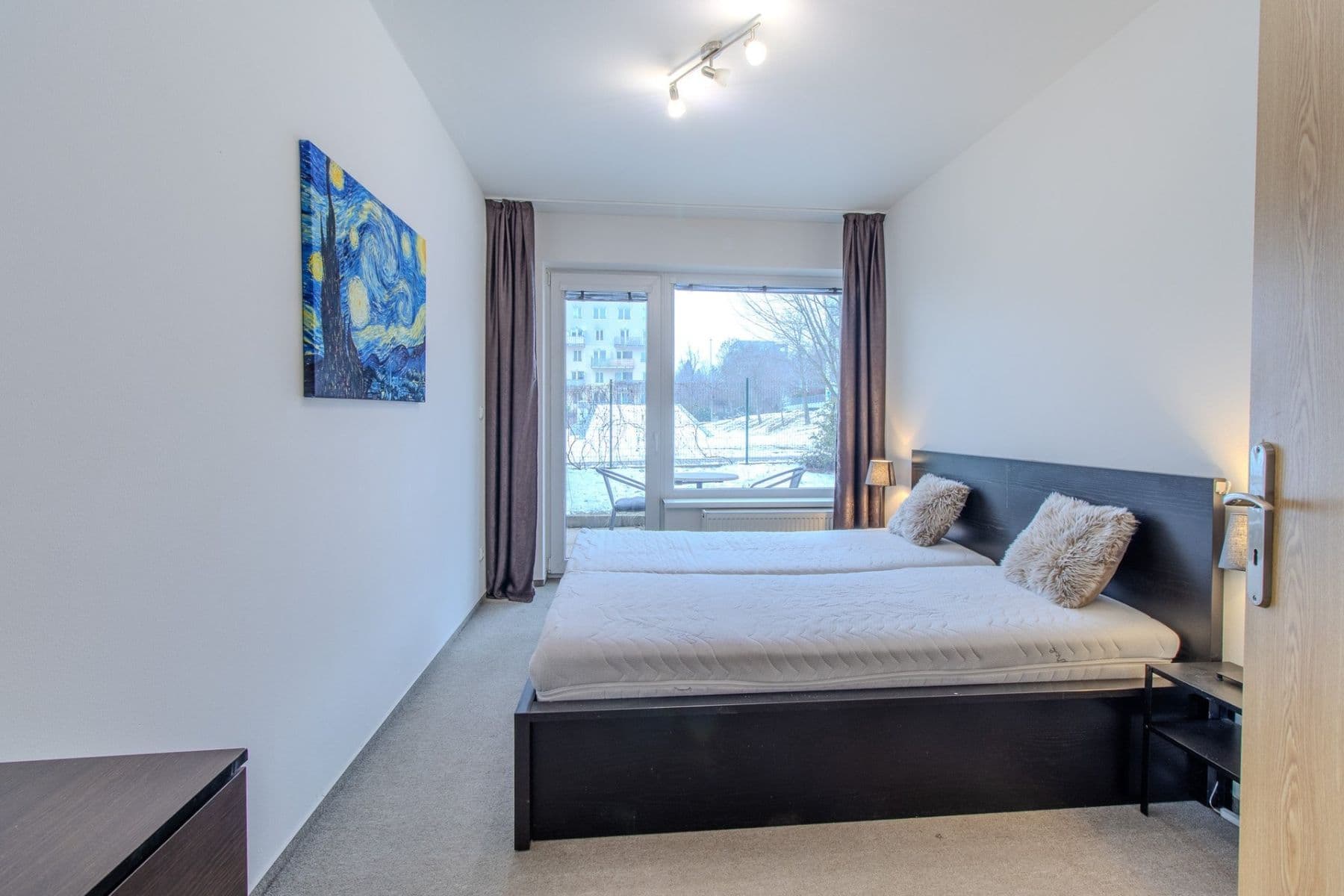 Prenájom bytu 2-izbový 54 m², V dolině, Praha, Praha Prenájom bytu 2-izbový 54 m², V dolině, Praha, Praha