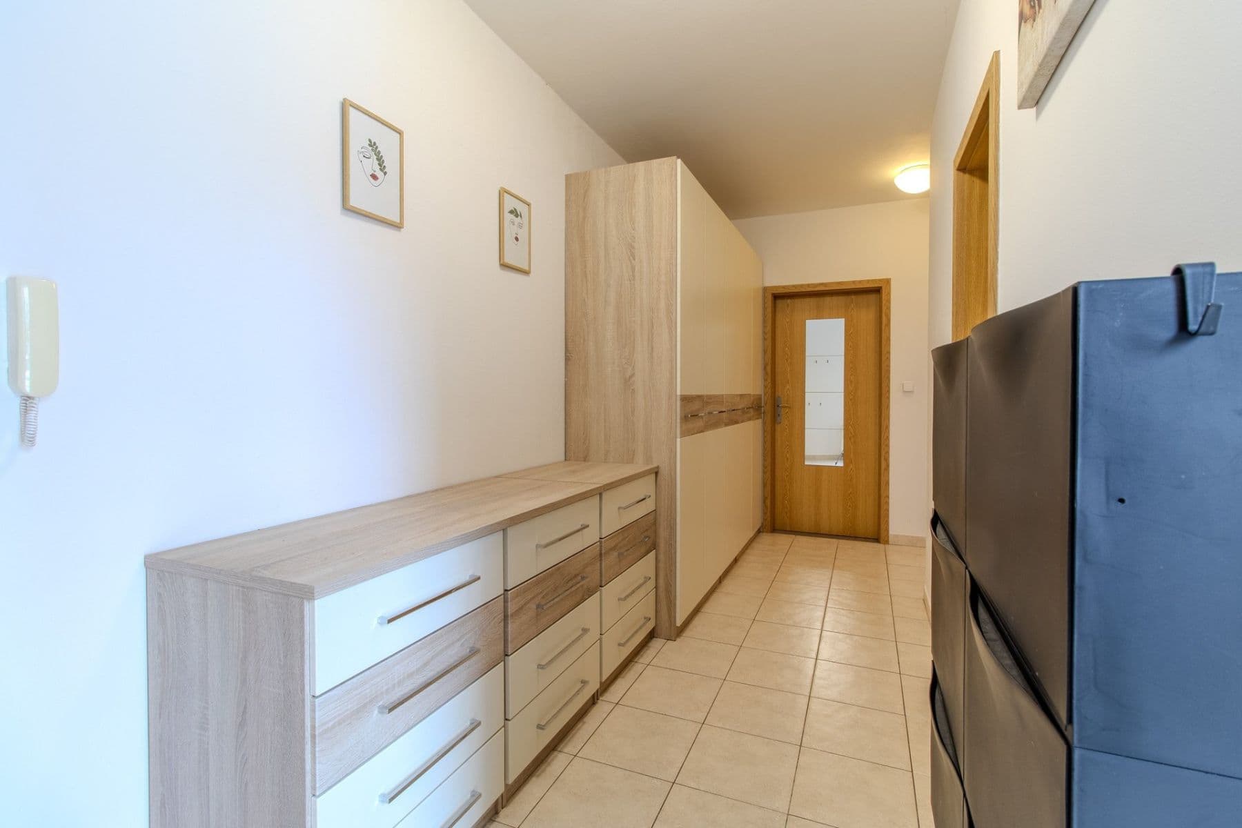 Prenájom bytu 2-izbový 54 m², V dolině, Praha, Praha Prenájom bytu 2-izbový 54 m², V dolině, Praha, Praha