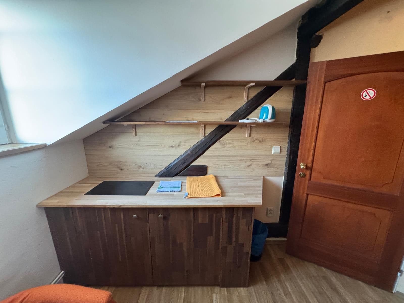 Prenájom bytu 1-izbový 15 m², Gajdošova, Brno, Jihomoravský kraj Prenájom bytu 1-izbový 15 m², Gajdošova, Brno, Jihomoravský kraj