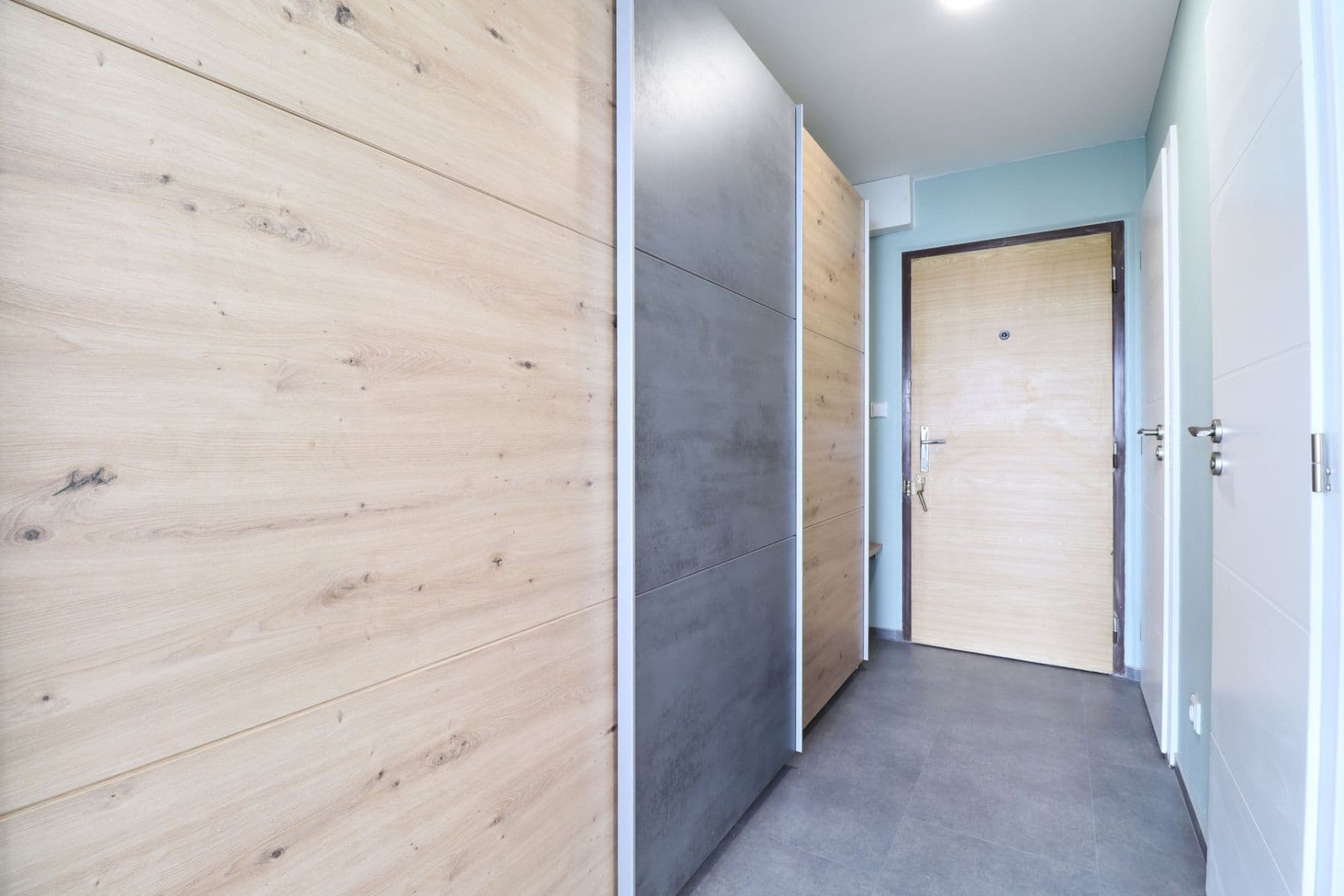 Prenájom bytu 2-izbový 46 m², Mezi školami, Praha, Praha Prenájom bytu 2-izbový 46 m², Mezi školami, Praha, Praha