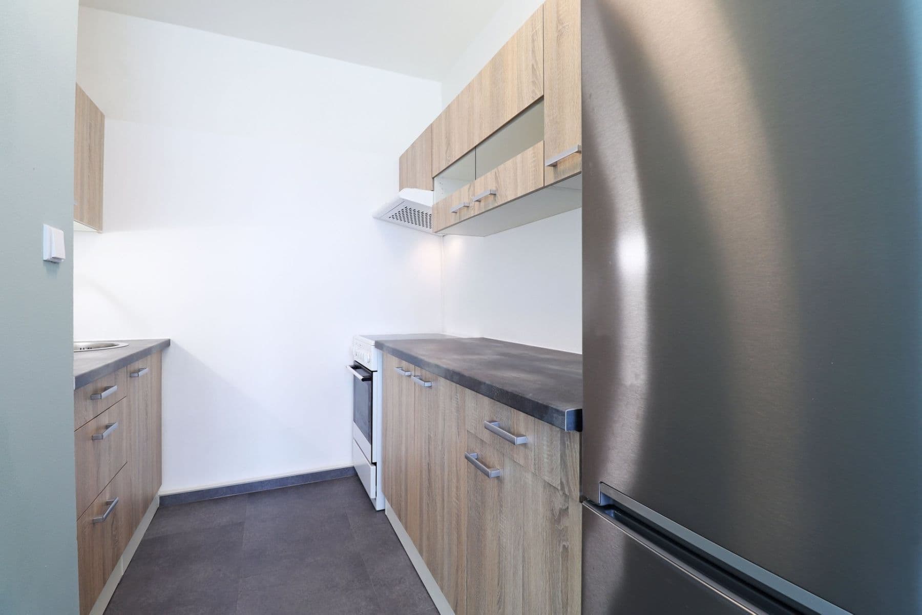 Prenájom bytu 2-izbový 46 m², Mezi školami, Praha, Praha Prenájom bytu 2-izbový 46 m², Mezi školami, Praha, Praha