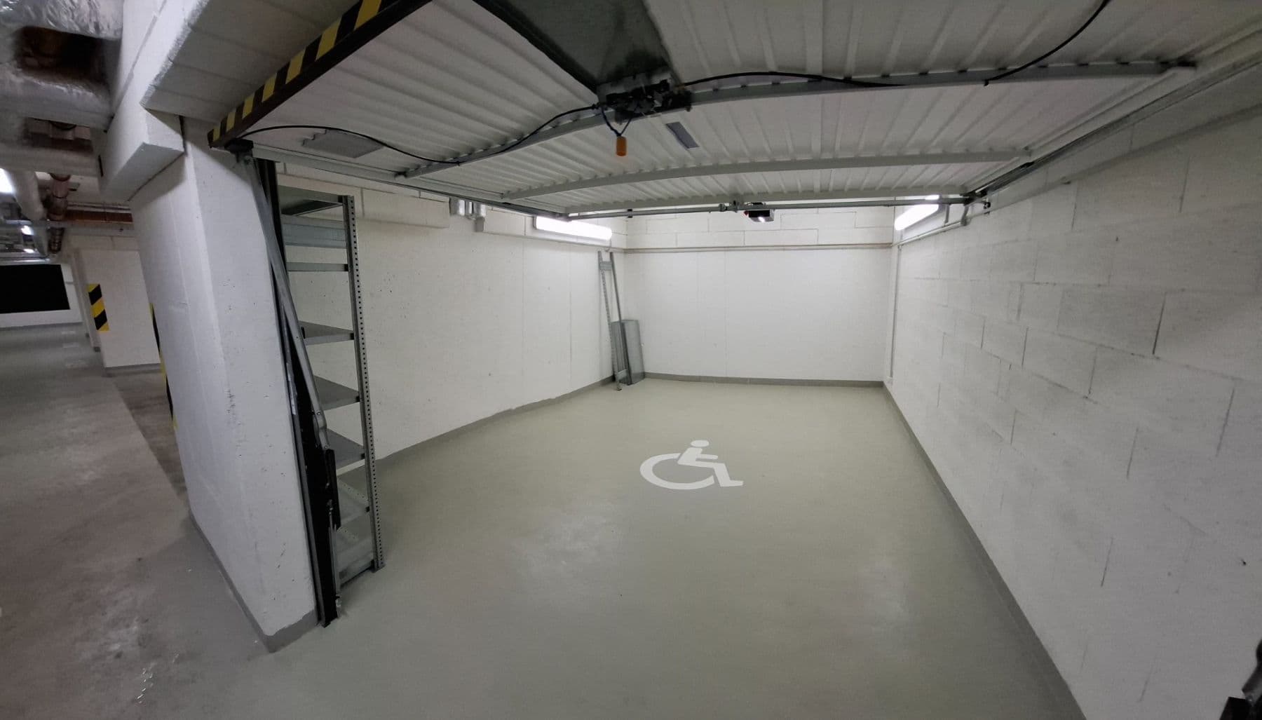 Prenájom bytu 2-izbový 45 m², Fabiánové, Praha, Praha Prenájom bytu 2-izbový 45 m², Fabiánové, Praha, Praha