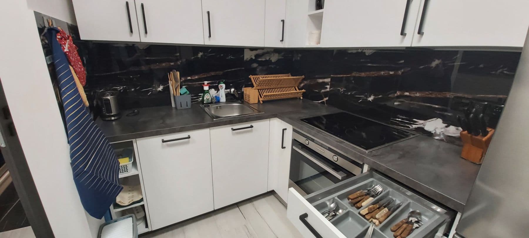 Prenájom bytu 1-izbový 31 m², Černého, Praha, Praha Prenájom bytu 1-izbový 31 m², Černého, Praha, Praha