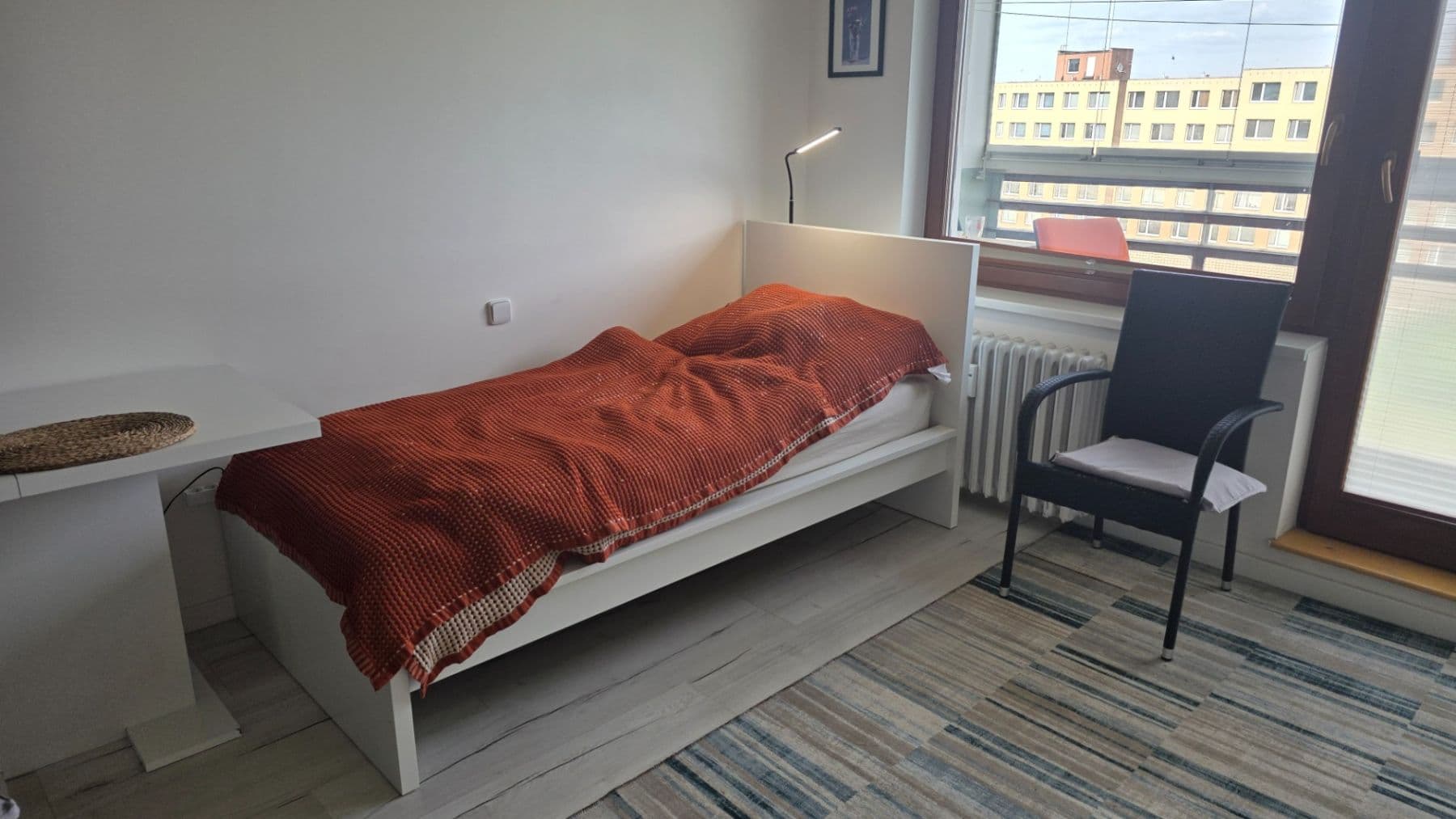 Prenájom bytu 1-izbový 31 m², Černého, Praha, Praha Prenájom bytu 1-izbový 31 m², Černého, Praha, Praha