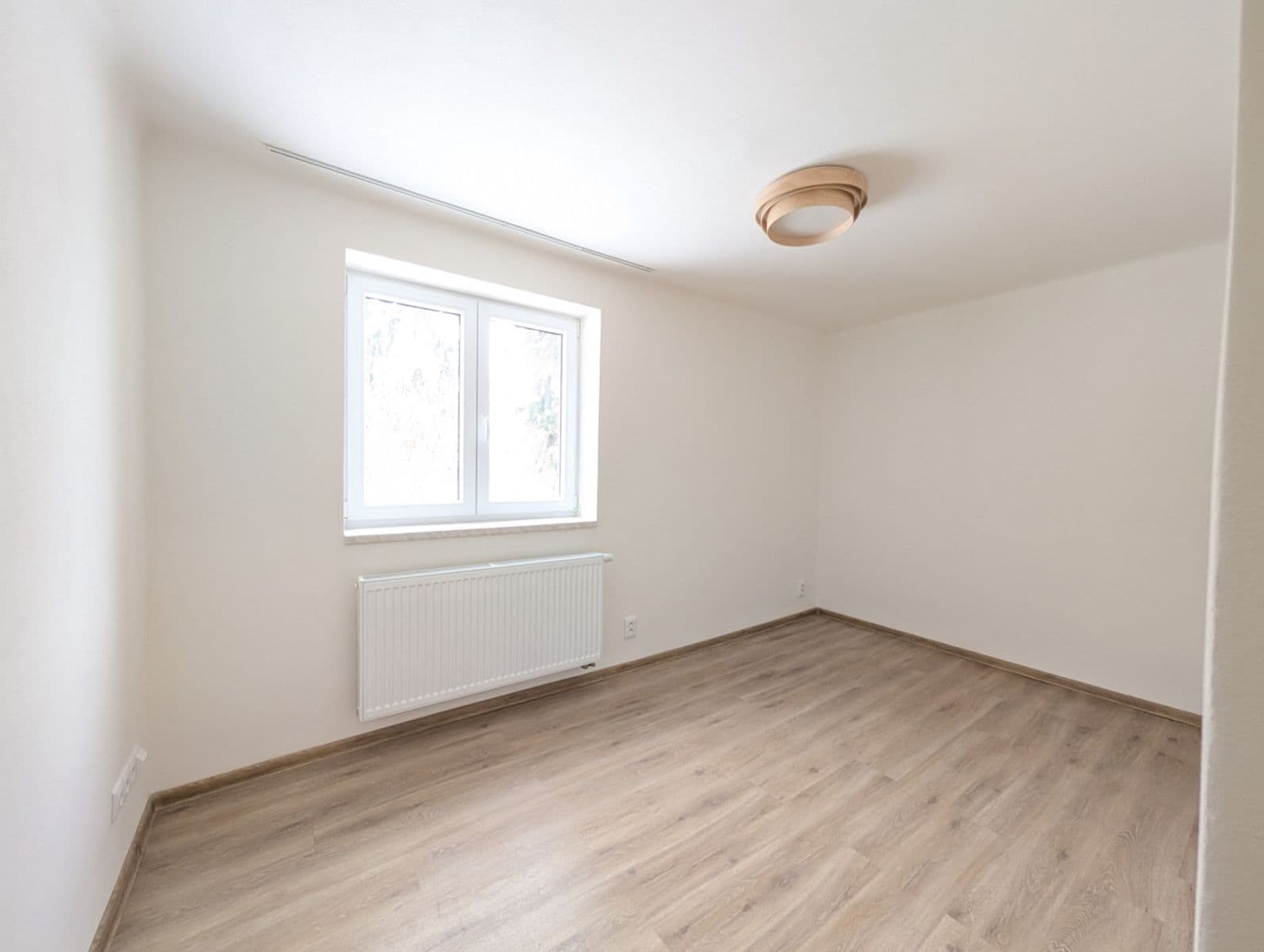 Prenájom bytu 3-izbový 58 m², Nad Bořislavkou, Praha, Praha Prenájom bytu 3-izbový 58 m², Nad Bořislavkou, Praha, Praha