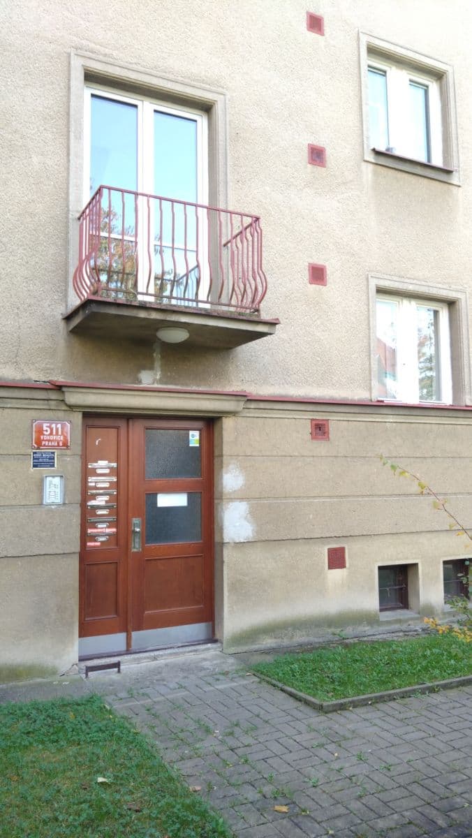 Prenájom bytu 3-izbový 58 m², Nad Bořislavkou, Praha, Praha Prenájom bytu 3-izbový 58 m², Nad Bořislavkou, Praha, Praha