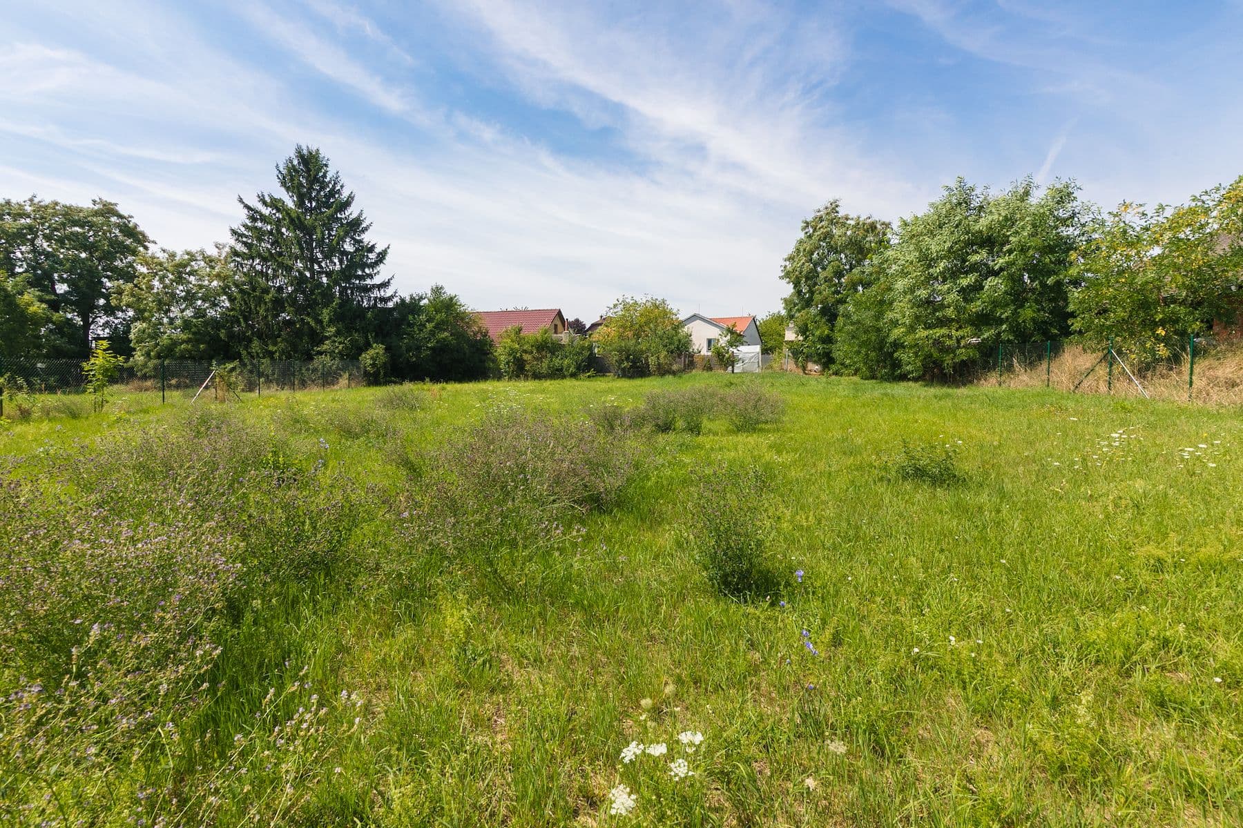 Predaj pozemku 1.240 m², Květinová, Čakovičky, Středočeský kraj Predaj pozemku 1.240 m², Květinová, Čakovičky, Středočeský kraj
