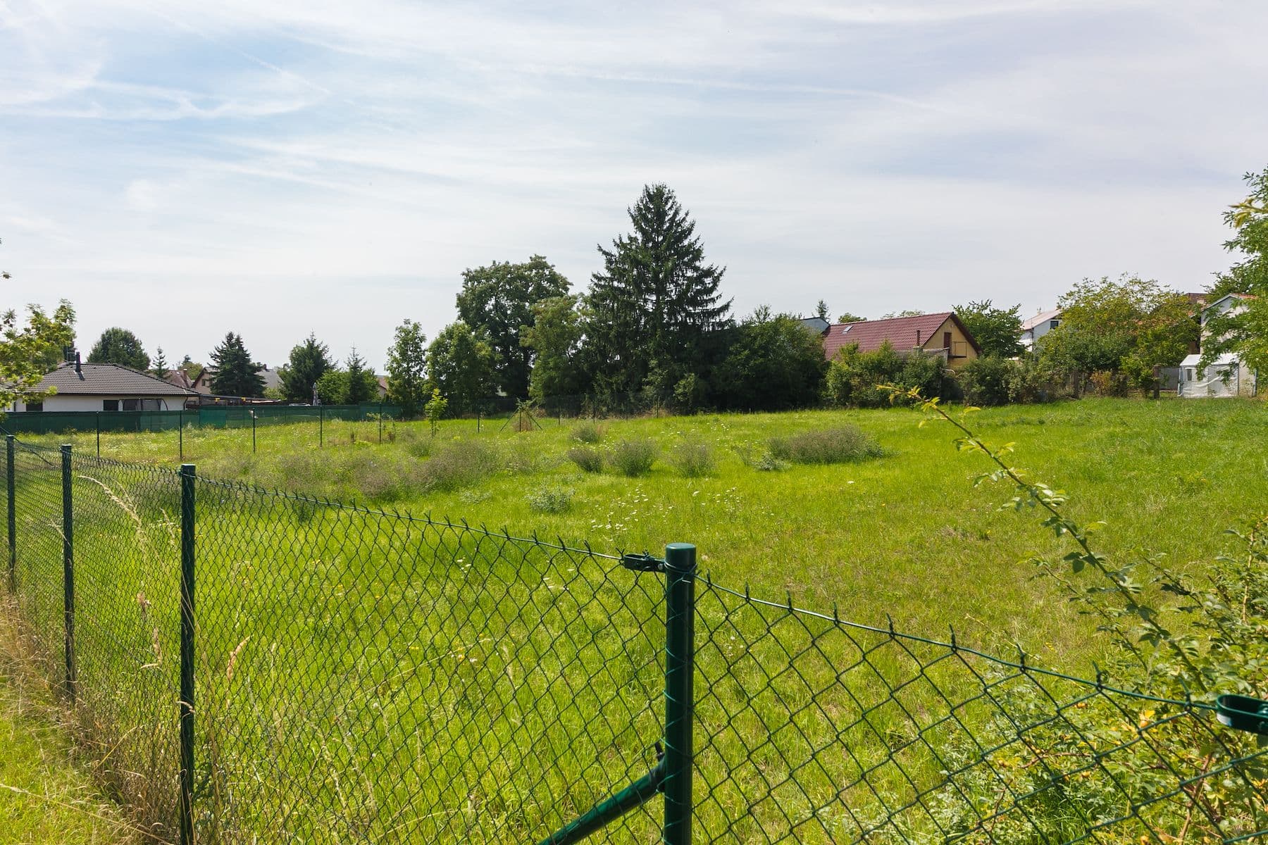 Predaj pozemku 1.240 m², Květinová, Čakovičky, Středočeský kraj Predaj pozemku 1.240 m², Květinová, Čakovičky, Středočeský kraj