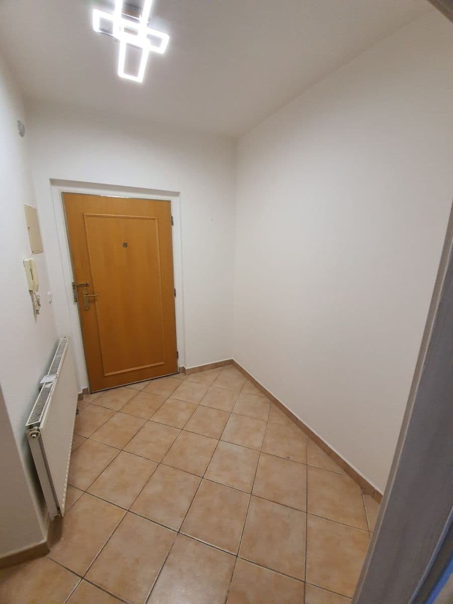 Prenájom bytu 2-izbový 50 m², Janýrova, Praha, Praha Prenájom bytu 2-izbový 50 m², Janýrova, Praha, Praha