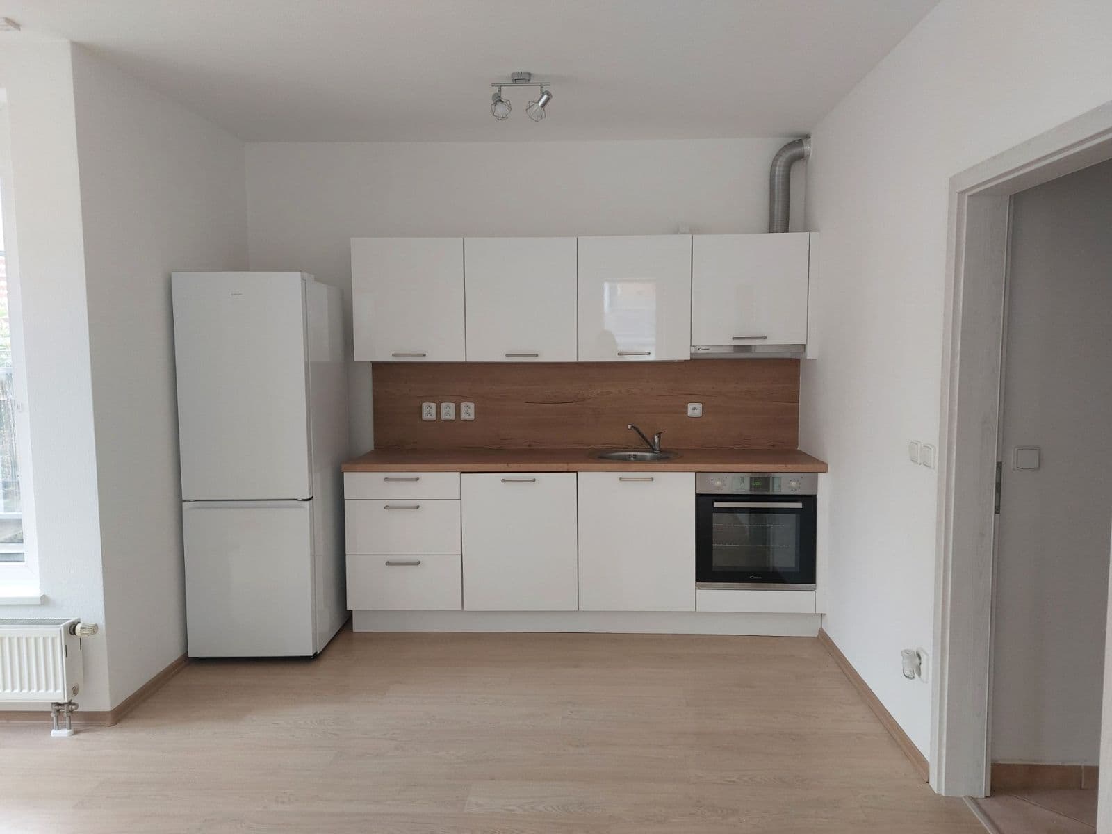 Prenájom bytu 2-izbový 50 m², Janýrova, Praha, Praha Prenájom bytu 2-izbový 50 m², Janýrova, Praha, Praha