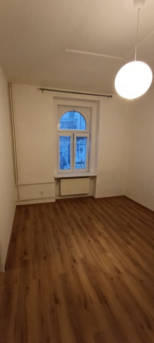 Prenájom bytu 2-izbový 48 m², Kozácká, Praha, Praha Prenájom bytu 2-izbový 48 m², Kozácká, Praha, Praha