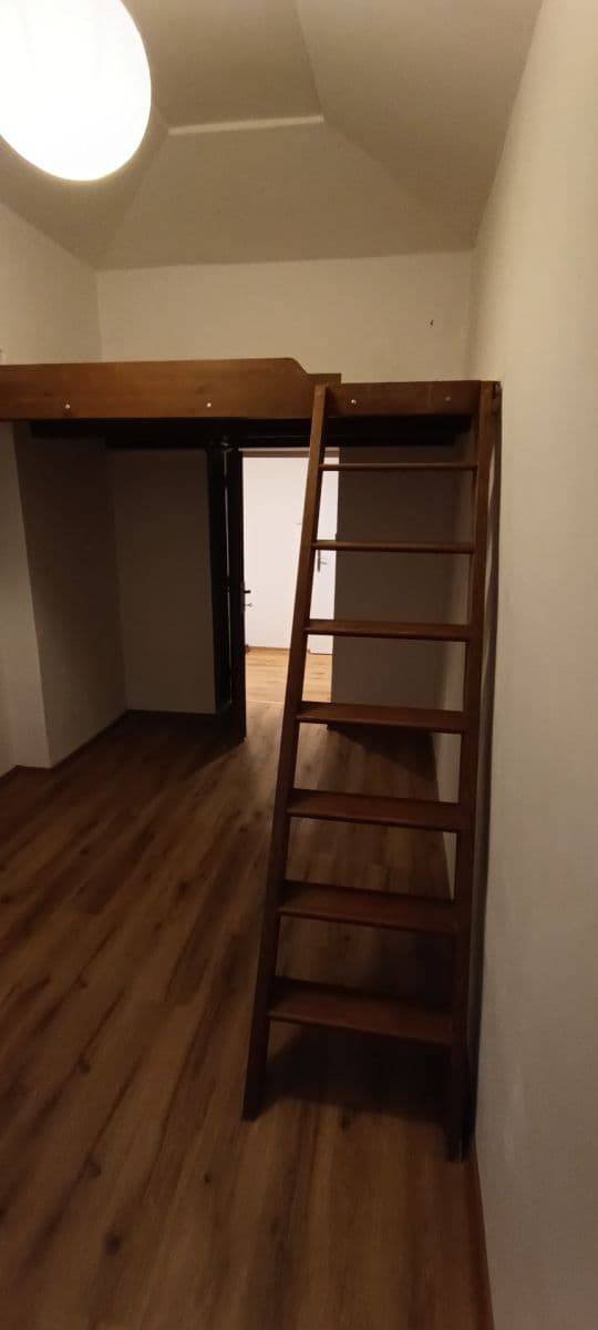 Prenájom bytu 2-izbový 48 m², Kozácká, Praha, Praha Prenájom bytu 2-izbový 48 m², Kozácká, Praha, Praha