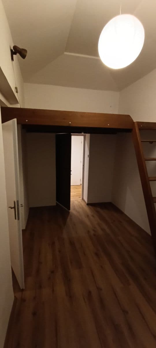 Prenájom bytu 2-izbový 48 m², Kozácká, Praha, Praha Prenájom bytu 2-izbový 48 m², Kozácká, Praha, Praha